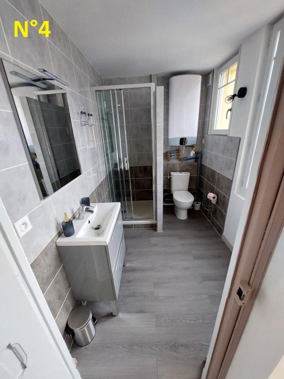 Les Cactus Apartment Bagneres-de-Bigorre Ruang foto